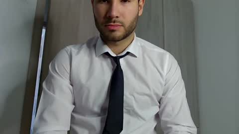 Justin online show from 02-11-25, 06:19