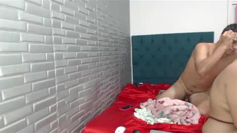 juviaandgray online show from 12-31-24, 03:23