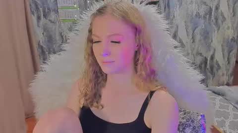 Juxsy online show from 11-21-25, 03:54