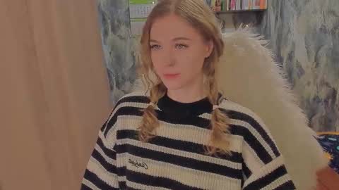 Juxsy online show from 12-04-25, 06:12