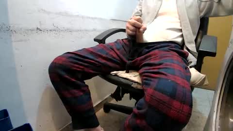 Snapshot of juz4 chatting on 04-07-26, 07:42 juz4 online show from 04-07-26, 07:42