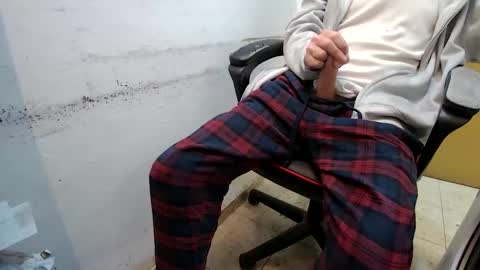 Snapshot of juz4 chatting on 04-20-26, 06:05 juz4 online show from 04-20-26, 06:05