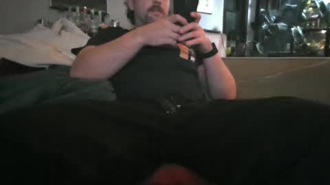 Snapshot of k00fler_08 chatting on 12-17-24, 04:12 koof online show from 12-17-24, 04:12