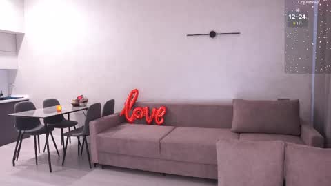 Amely online show from 02-27-25, 05:13