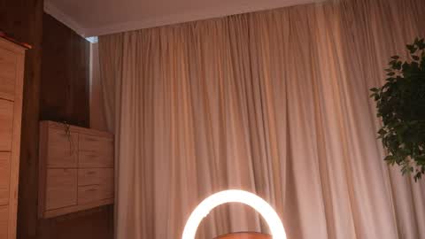 Amely online show from 05-29-26, 02:42