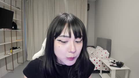 Snapshot of ka00ru_chan chatting on 01-11-26, 11:26 Kaoru online show from 01-11-26, 11:26