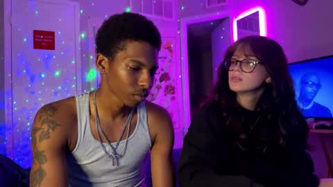 Snapshot of kaaat0714 chatting on 09-10-25, 12:27 kat online show from 09-10-25, 12:27