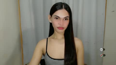 Snapshot of kaamy_dake chatting on 01-12-25, 11:50 KAAMY online show from 01-12-25, 11:50