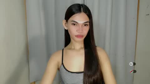 Snapshot of kaamy_dake chatting on 01-12-25, 08:57 KAAMY online show from 01-12-25, 08:57