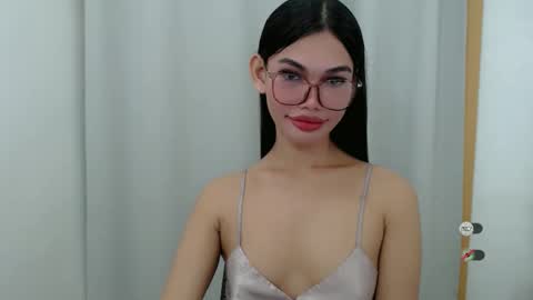 Snapshot of kaamy_dake chatting on 10-08-25, 03:20 KAAMY online show from 10-08-25, 03:20