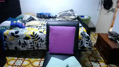 Karla online show from 04-15-26, 05:42