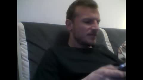 Snapshot of kaaszmaar chatting on 01-09-26, 09:38 kaaszmaar online show from 01-09-26, 09:38