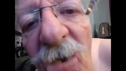 Snapshot of kabriggs136 chatting on 10-30-25, 06:41 kabriggs136 online show from 10-30-25, 06:41