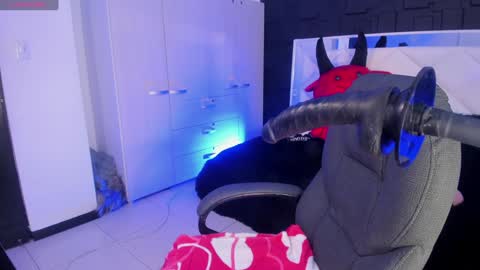 Snapshot of kadarah chatting on 01-20-25, 02:36 Kadarah online show from 01-20-25, 02:36
