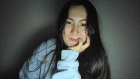 ChloeIndependient model online show from 03-08-25, 12:00