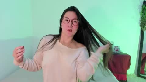 ChloeIndependient model online show from 03-09-25, 03:05