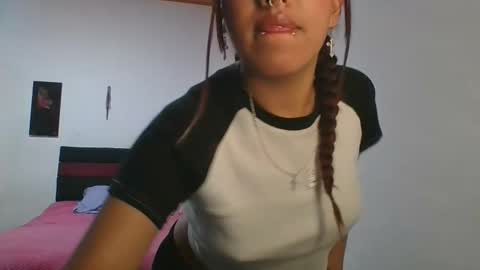 Snapshot of kahelipurple chatting on 02-14-26, 03:03 KAHELIINDEPENDENT MODEL online show from 02-14-26, 03:03