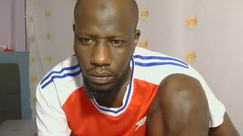 kai91799 online show from 11-04-25, 04:22