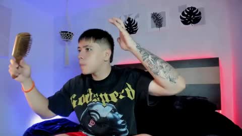         online show from 04-17-26, 02:36