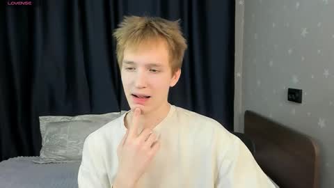 Snapshot of kai_milller chatting on 02-05-26, 07:29 Kai online show from 02-05-26, 07:29