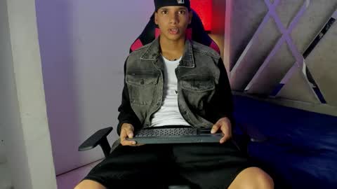 KAI online show from 12-03-25, 03:25