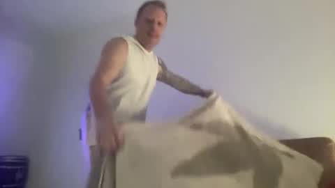 Snapshot of kaiamm chatting on 10-26-25, 02:17 kaiamm online show from 10-26-25, 02:17