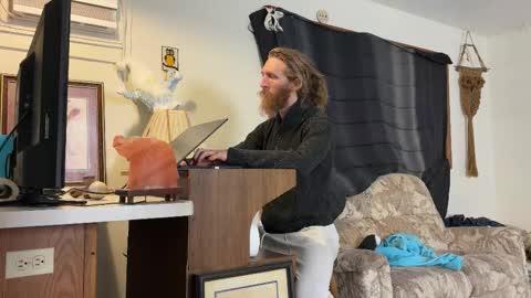 Kaiku77 online show from 02-25-26, 08:40