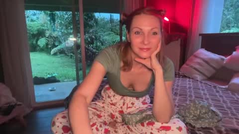 Kailee Smile online show from 05-20-26, 04:40