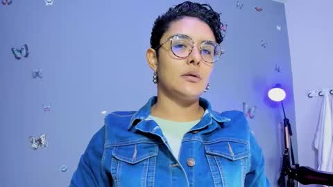 kaira_mosse_ online show from 11-04-25, 11:09