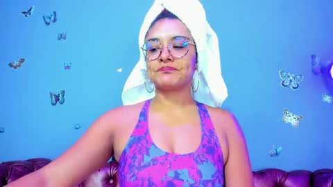 kaira_mosse_ online show from 05-10-26, 11:26