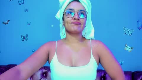 kaira_mosse_ online show from 05-12-26, 10:56