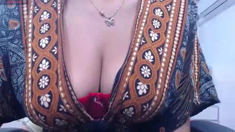 Kaira online show from 06-03-26, 11:57