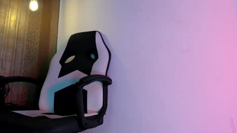 Snapshot of kairy4x chatting on 05-19-26, 06:58 Kairy online show from 05-19-26, 06:58