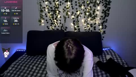 slutkai online show from 11-28-25, 11:51