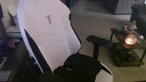 Snapshot of kait331 chatting on 11-07-25, 02:33 Camprincess331 online show from 11-07-25, 02:33