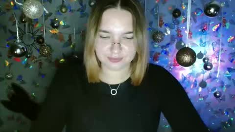 Kaitlin online show from 11-26-25, 06:53