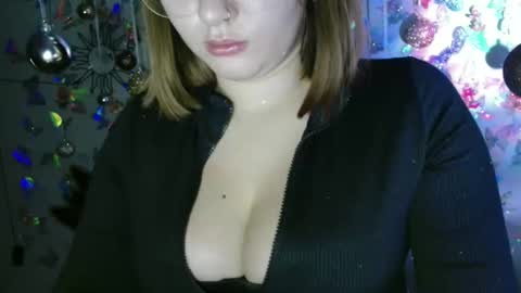 Kaitlin online show from 01-05-26, 05:38