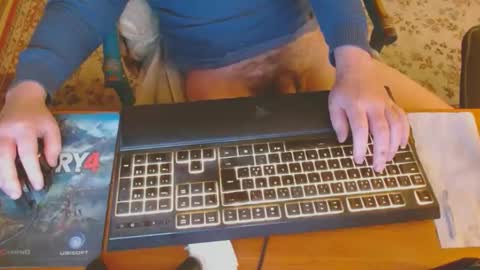 Snapshot of kaiuty chatting on 02-02-25, 03:49 Leon online show from 02-02-25, 03:49