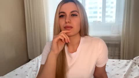 Snapshot of kaizody chatting on 11-27-25, 05:31 Kate online show from 11-27-25, 05:31