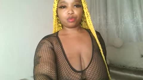 Snapshot of kakey_love chatting on 12-14-24, 10:24 kakey love online show from 12-14-24, 10:24