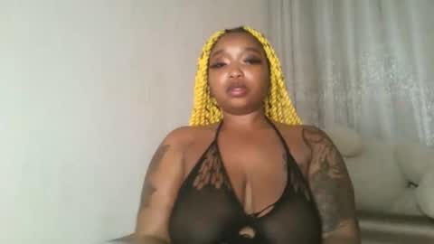 Snapshot of kakey_love chatting on 12-15-24, 10:07 kakey love online show from 12-15-24, 10:07