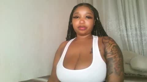 Snapshot of kakey_love chatting on 02-17-25, 06:20 kakey love online show from 02-17-25, 06:20