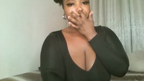Snapshot of kakey_love chatting on 09-11-25, 04:01 kakey love online show from 09-11-25, 04:01