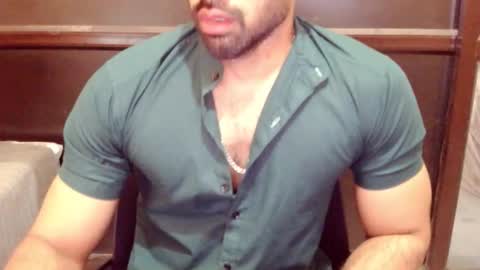 Snapshot of kaku69696 chatting on 10-18-25, 06:05 Vicky online show from 10-18-25, 06:05