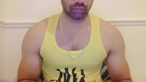 Snapshot of kaku69696 chatting on 11-29-25, 08:39 Vicky online show from 11-29-25, 08:39