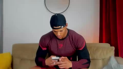 Snapshot of kale_tomson chatting on 11-22-25, 12:20 kale thomson online show from 11-22-25, 12:20