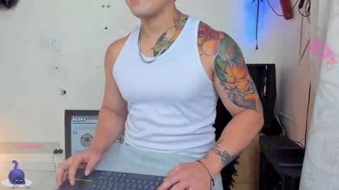Snapshot of kaledd_musclee chatting on 03-06-25, 10:58 Kaledd musclees room Master online show from 03-06-25, 10:58