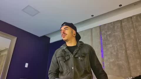 Snapshot of kaletattoos chatting on 10-13-25, 10:59 Kale online show from 10-13-25, 10:59