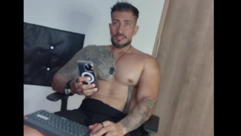 Snapshot of kaleth_price chatting on 03-04-25, 03:55 Kaleth Price online show from 03-04-25, 03:55