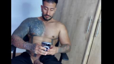 Snapshot of kaleth_price chatting on 03-04-25, 11:00 Kaleth Price online show from 03-04-25, 11:00